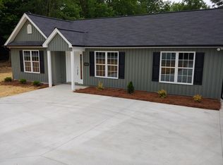 1422 Jonestown Rd, Winston Salem, NC 27103