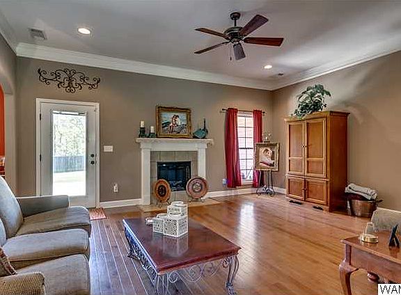 3rd image of 14188 Countryside Dr