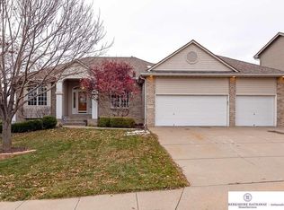 17050 Seward St, Omaha, NE 68118