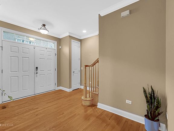 5th image of 1909 Alta Vista Ct