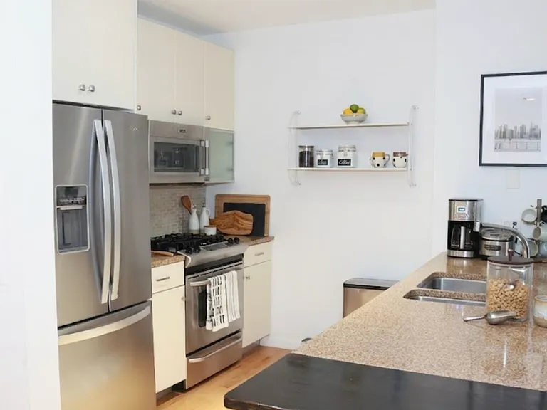 48-21 5th St #2H — Photo 7