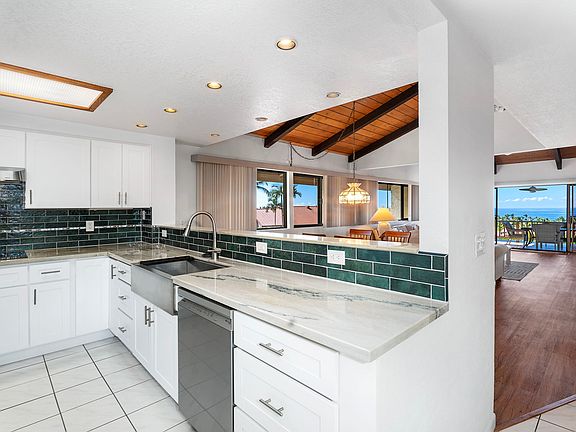 5th image of 78-6842 Alii Dr APT 1301