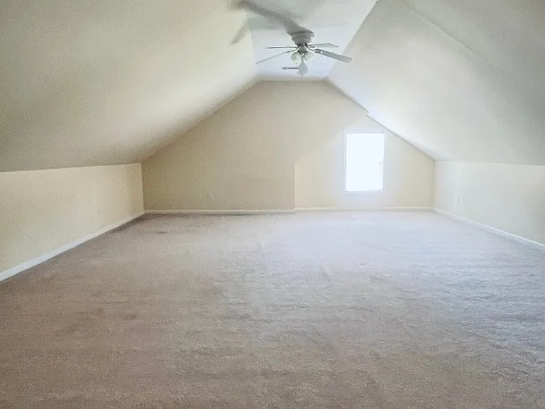 103 Pine Grove Dr — Photo 7