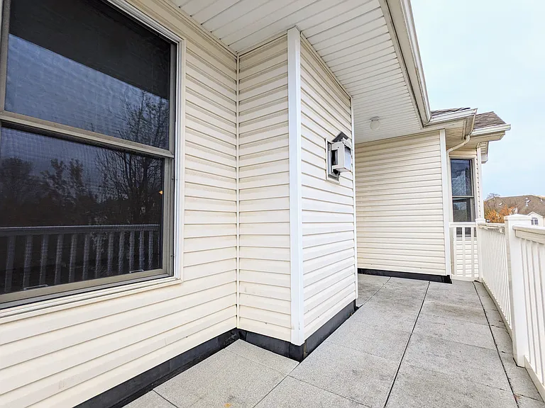 Westmount Apartments — Photo 42