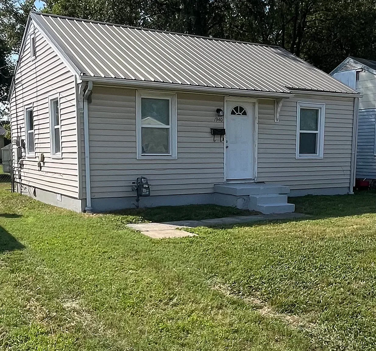 2 bed, 700 sqft, $995 — Photo 3