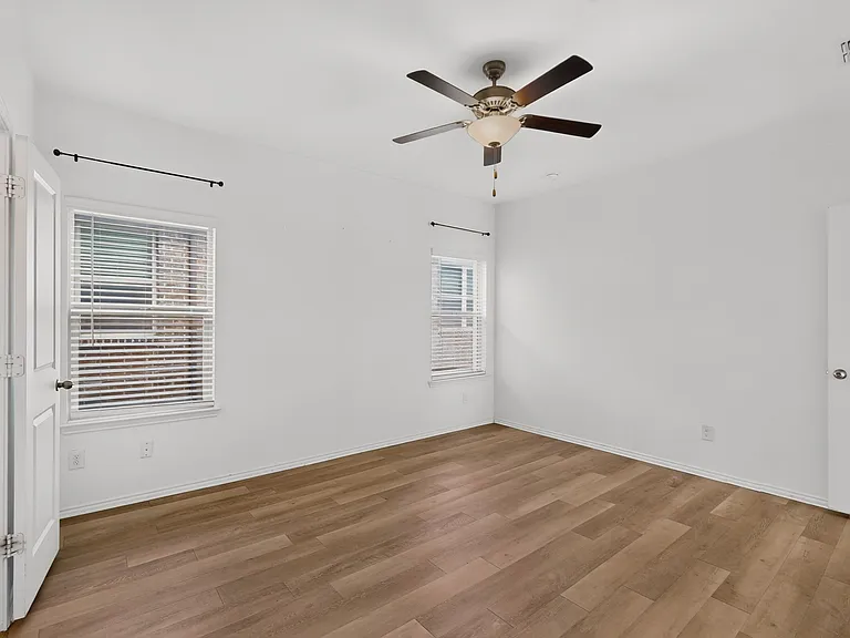 2285 Obsidian Dr — Photo 16