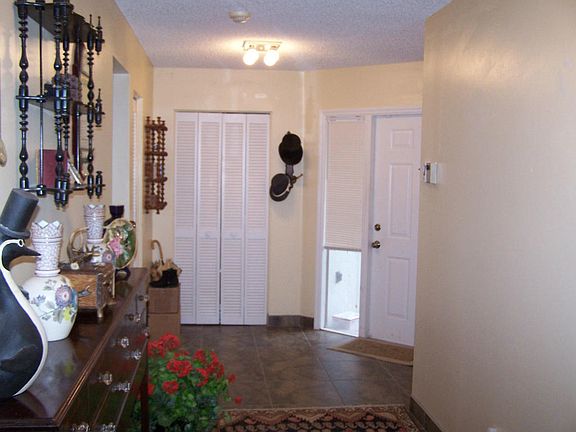 3rd image of 6108 Bay Isles Dr
