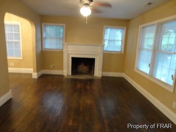 5th image of 110 Buckingham Ave