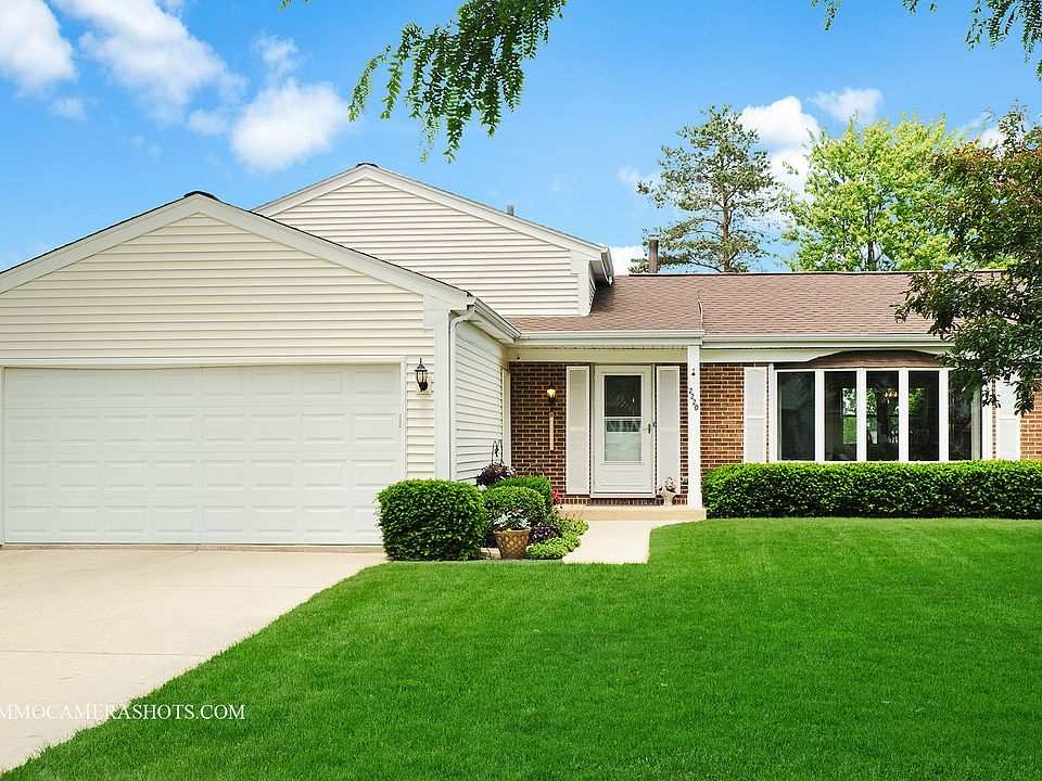 1st image of 2220 Briar Hill Dr
