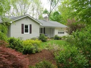 22 S Plain Rd, Sunderland, MA 01375