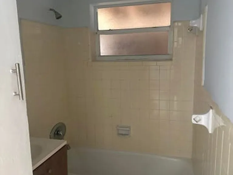 3194 Prince Dr #3196 — Photo 12