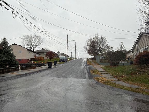 5th image of 1205 Augusta Ave