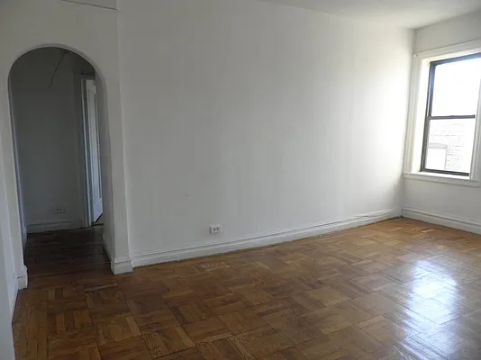 Rented by Bohemia Realty Group | media 14