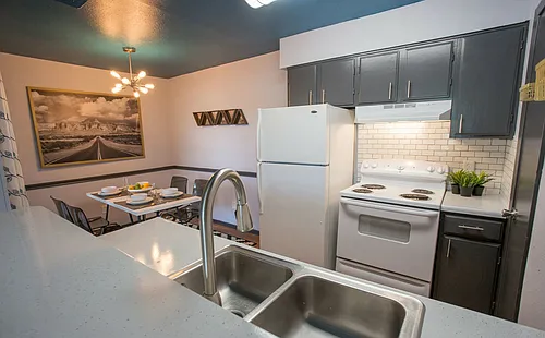 Aqua 16 Apartments Photo 1
