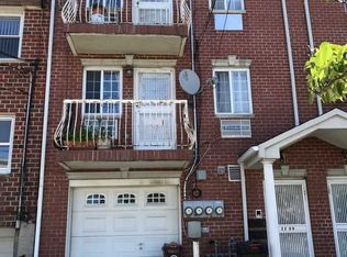 22-09 119th St, College Point, NY 11356