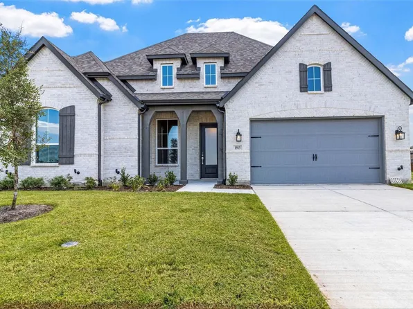 1915 Midhurst Dr, Forney, TX 75126