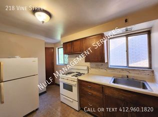 218 Vine St, Homestead, PA 15120