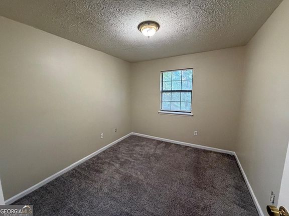 5th image of 4682 Big Valley Ct