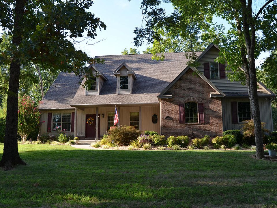 1st image of 631 Millwood Dr