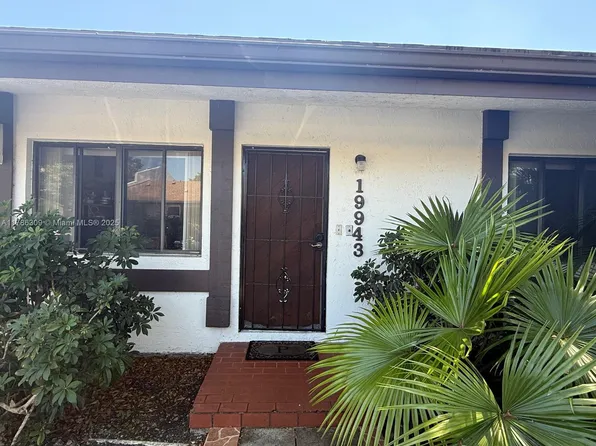 19943 NE 5th Ct #2M, Miami, FL 33179