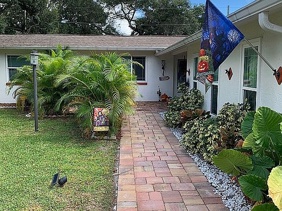 2nd image of 47 Arnoni Dr