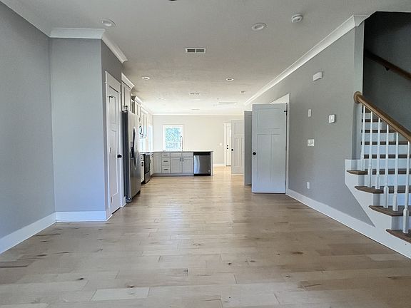 3rd image of 317 Lambuth Blvd #A