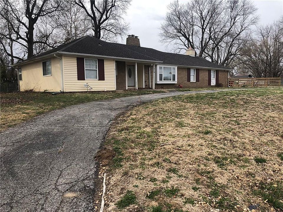 1st image of 516 N 18th St