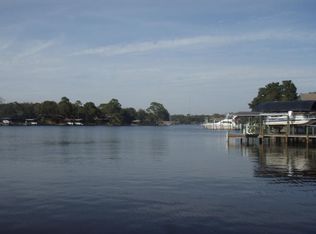 245 Vaughan St, Fort Walton Beach, FL 32548
