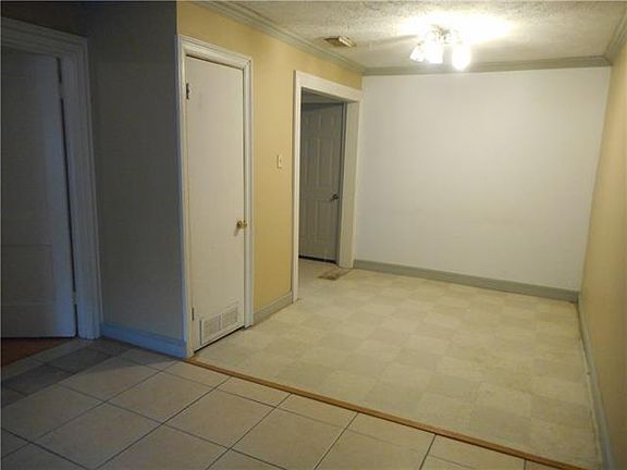 5th image of 310 Saint Mary Ave