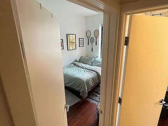 3rd image of 3 Quincy St APT 1A