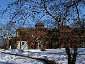 1st image of 12 Lawrence Ln