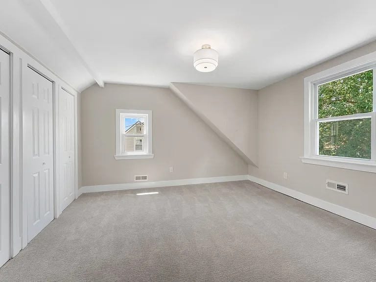 607 W Madison Ave — Photo 20