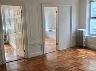 237 E 95th St #2R, Brooklyn, NY 11212