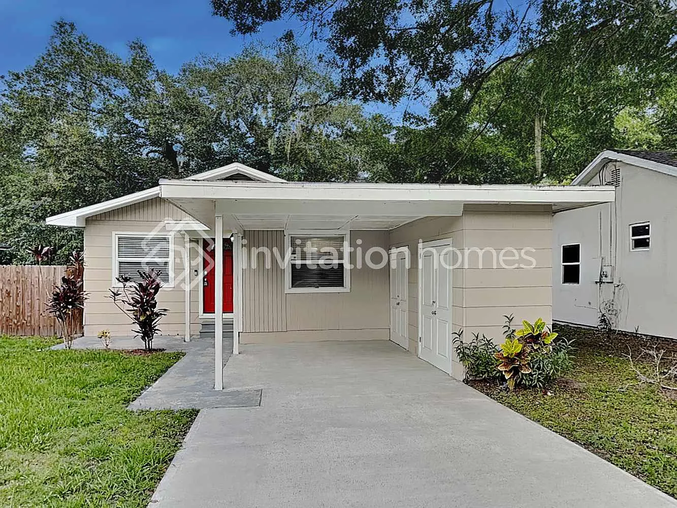 1317 S Mellonville Ave Sanford, FL 32771 — Photo 1