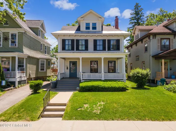 1126 Waverly Place, Schenectady, NY 12308