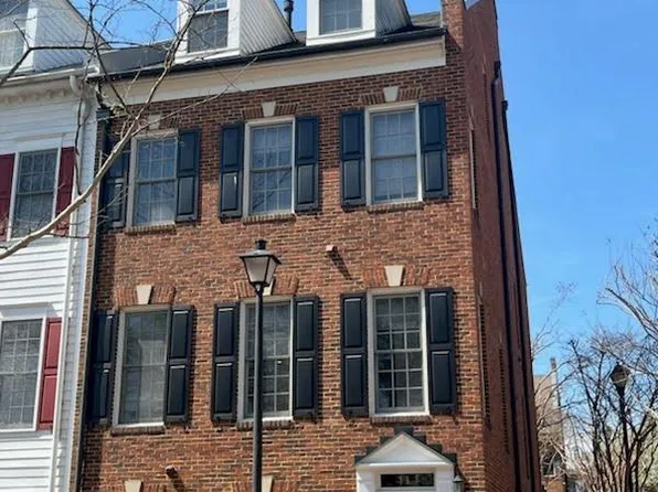 414 N Royal St, Alexandria, VA 22314