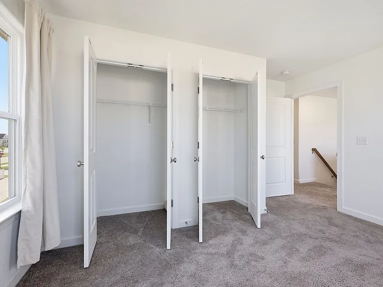 208 Ryker Rd E — Photo 22