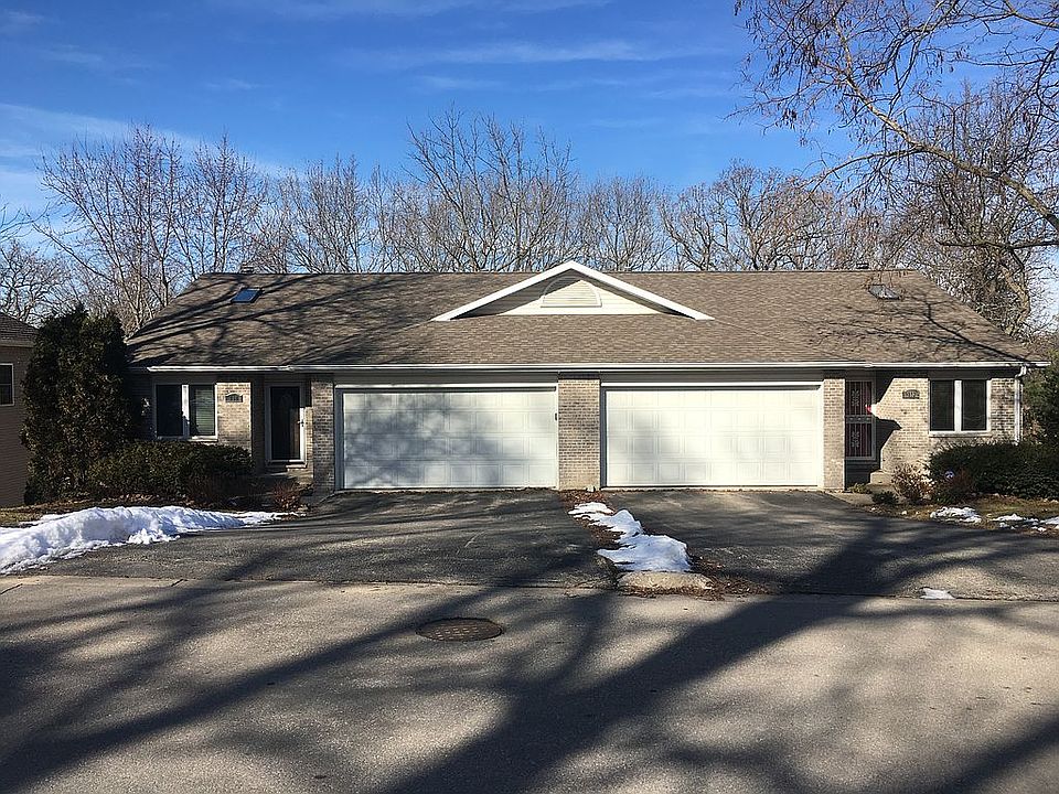 1st image of 392 Country Club Dr