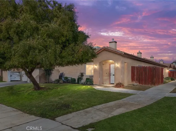 548 Yellow Meadow Ct, Bakersfield, CA 93308