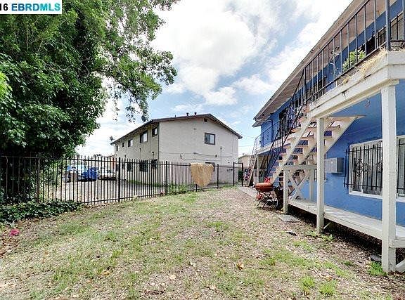 4th image of 107 Catron Dr