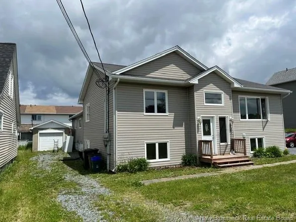 237 Loch Lomond Rd, Saint John, NB E2J 1Y6