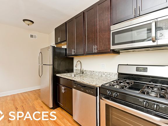 2nd image of 4036 N Ashland Ave #40365N3