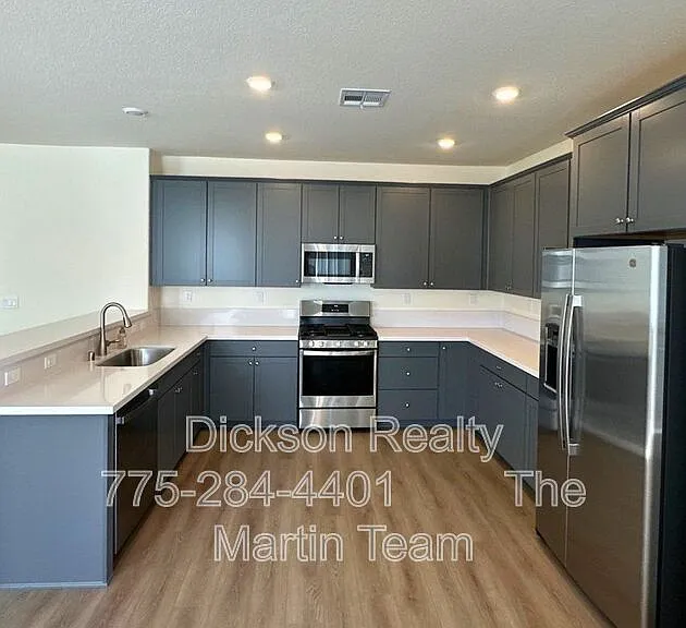 7878 Willow Thicket Dr — Photo 4