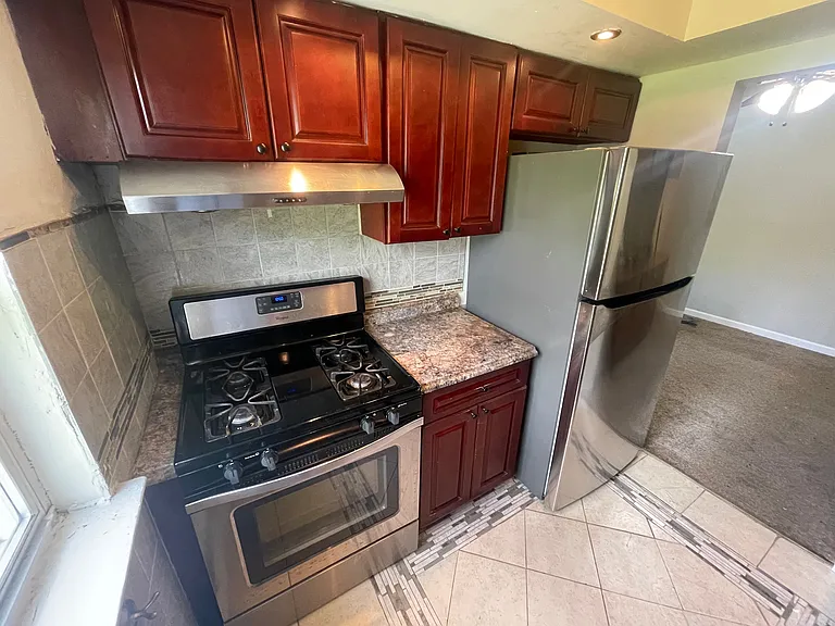 55 Gill Ln #45 — Photo 34