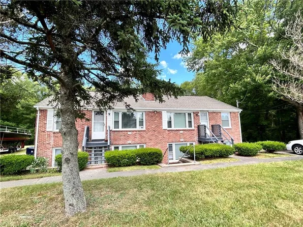 310 Newcomb Rd, North Kingstown, RI 02852