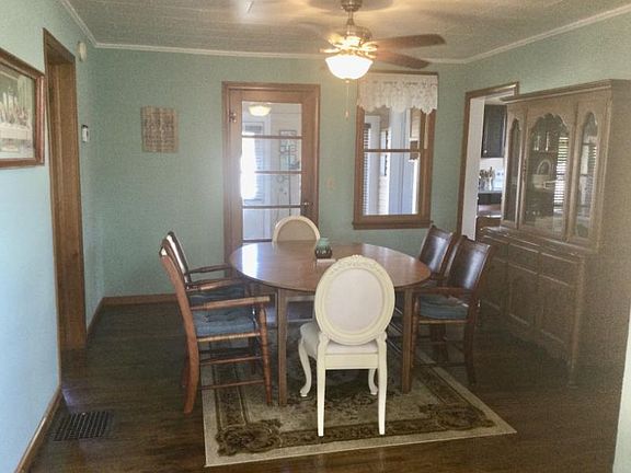 4th image of 7317 Main St