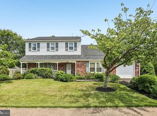 730 Fairbridge Dr, Fairless Hills, PA 19030