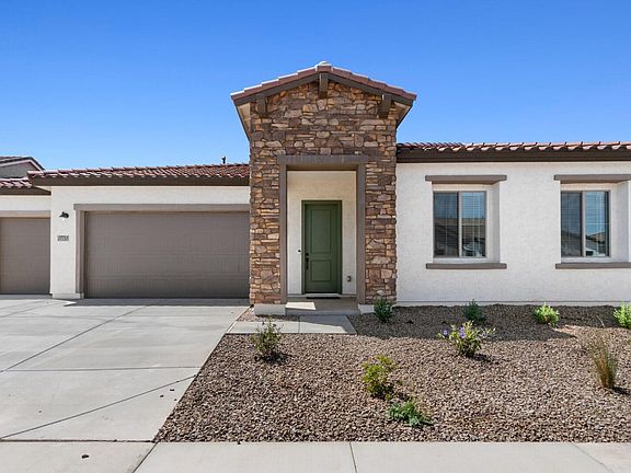 3rd image of 37727 W Padilla Street