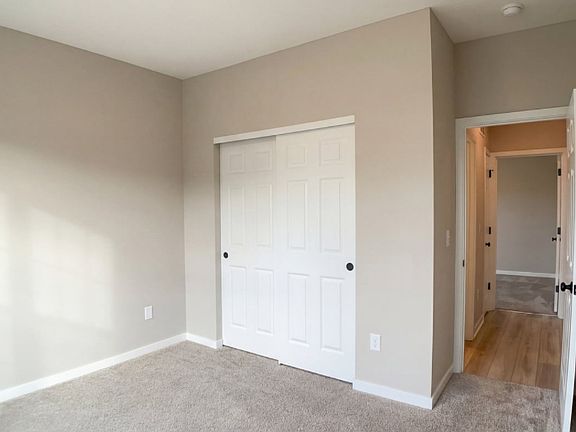 3rd image of 7944 Griffin Dr