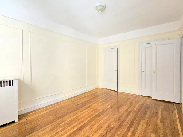 838 West 176th Street image 10 of 13